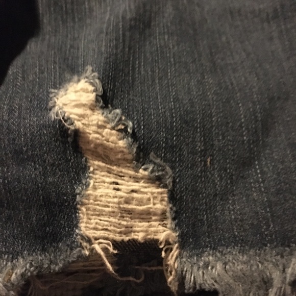 Torrid sz 24 Regular Plus size Bombshell Skinny Dark Wash Jeans - Picture 5 of 10